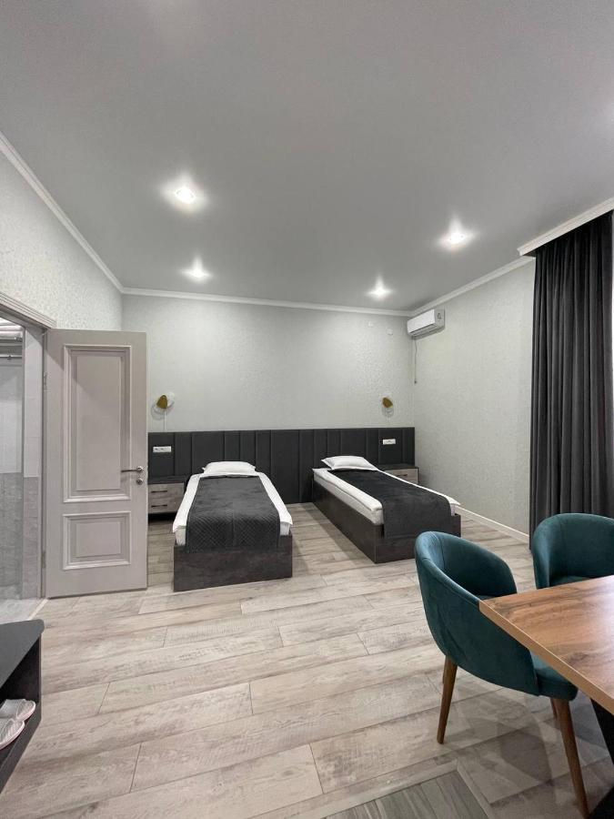Jetisy Complex Отель Тараз